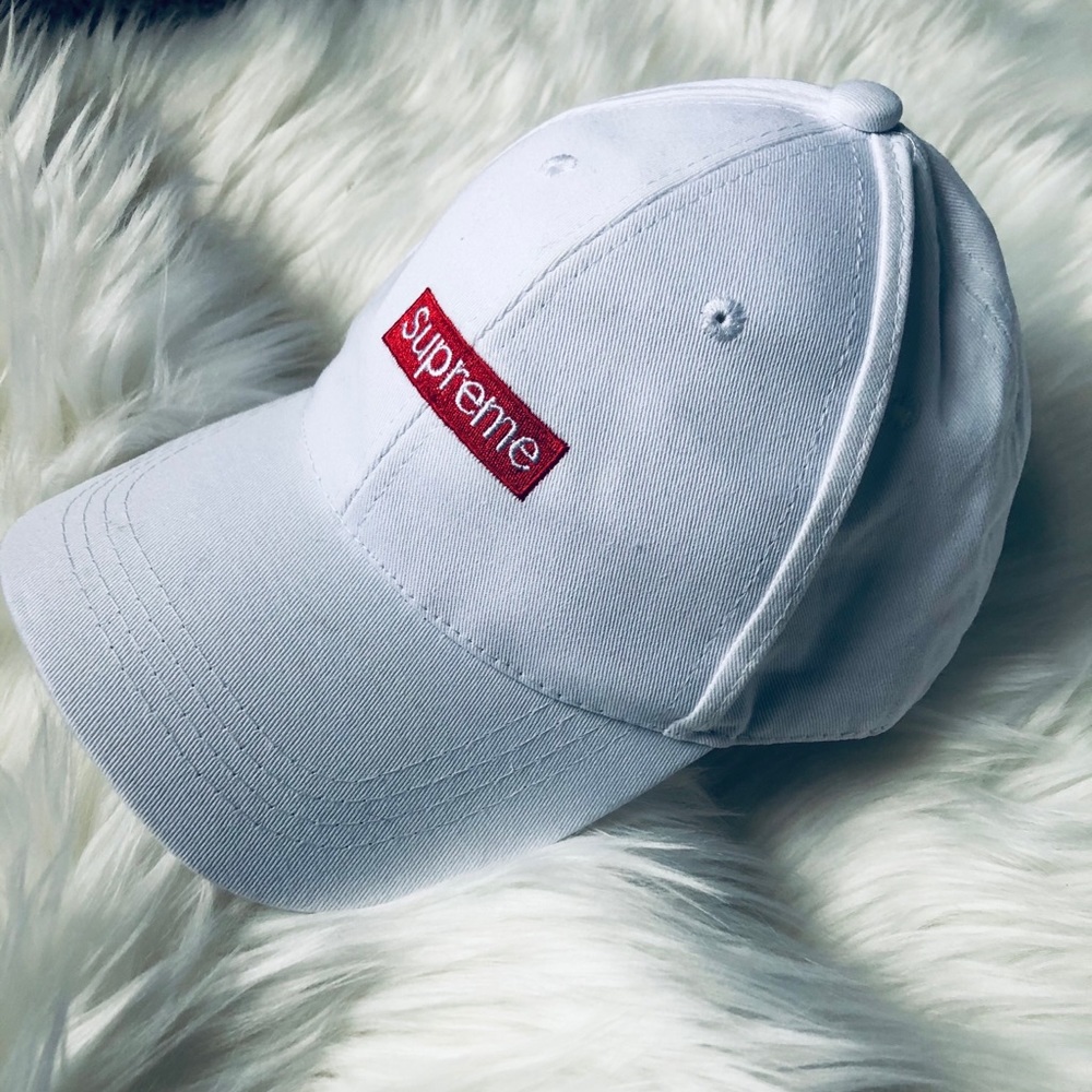 Supreme white hat